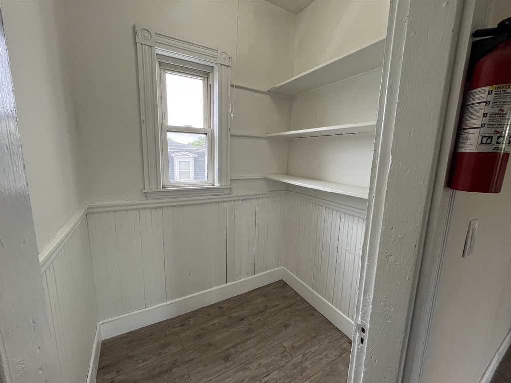 175 River St, Riverside