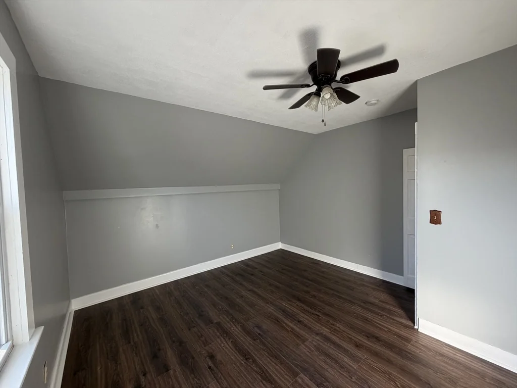 86 Maplewood Ave, Gloucester