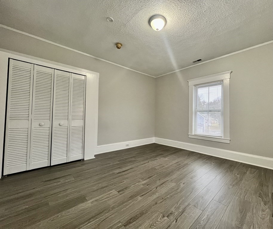 264 Middlesex Rd, Tyngsborough