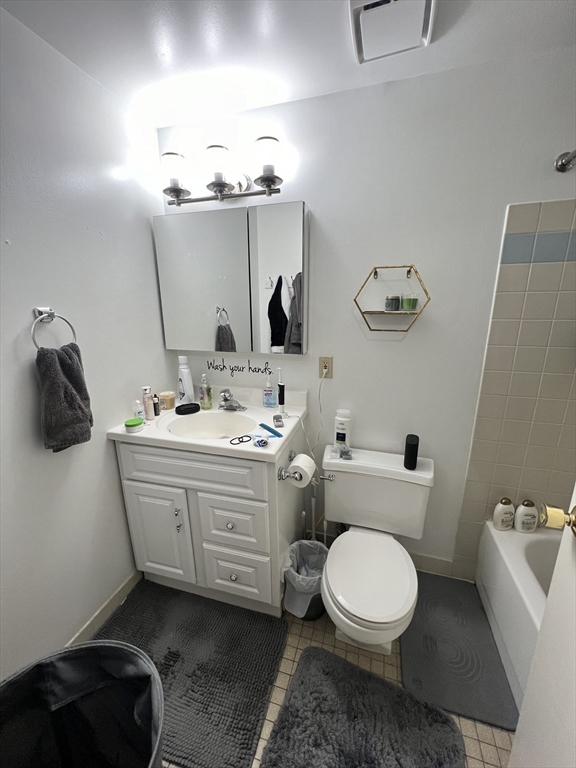 3 Douglass Park, South End