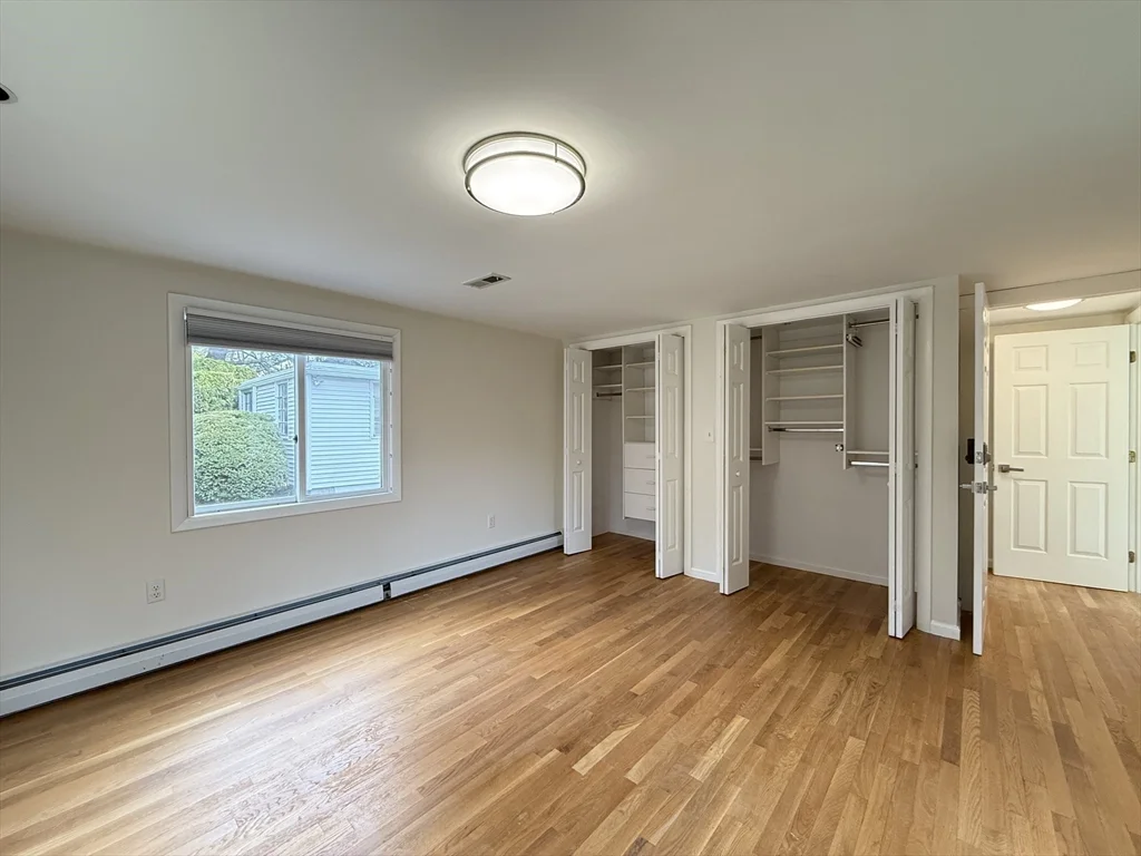 115 Grove St, Chestnut Hill