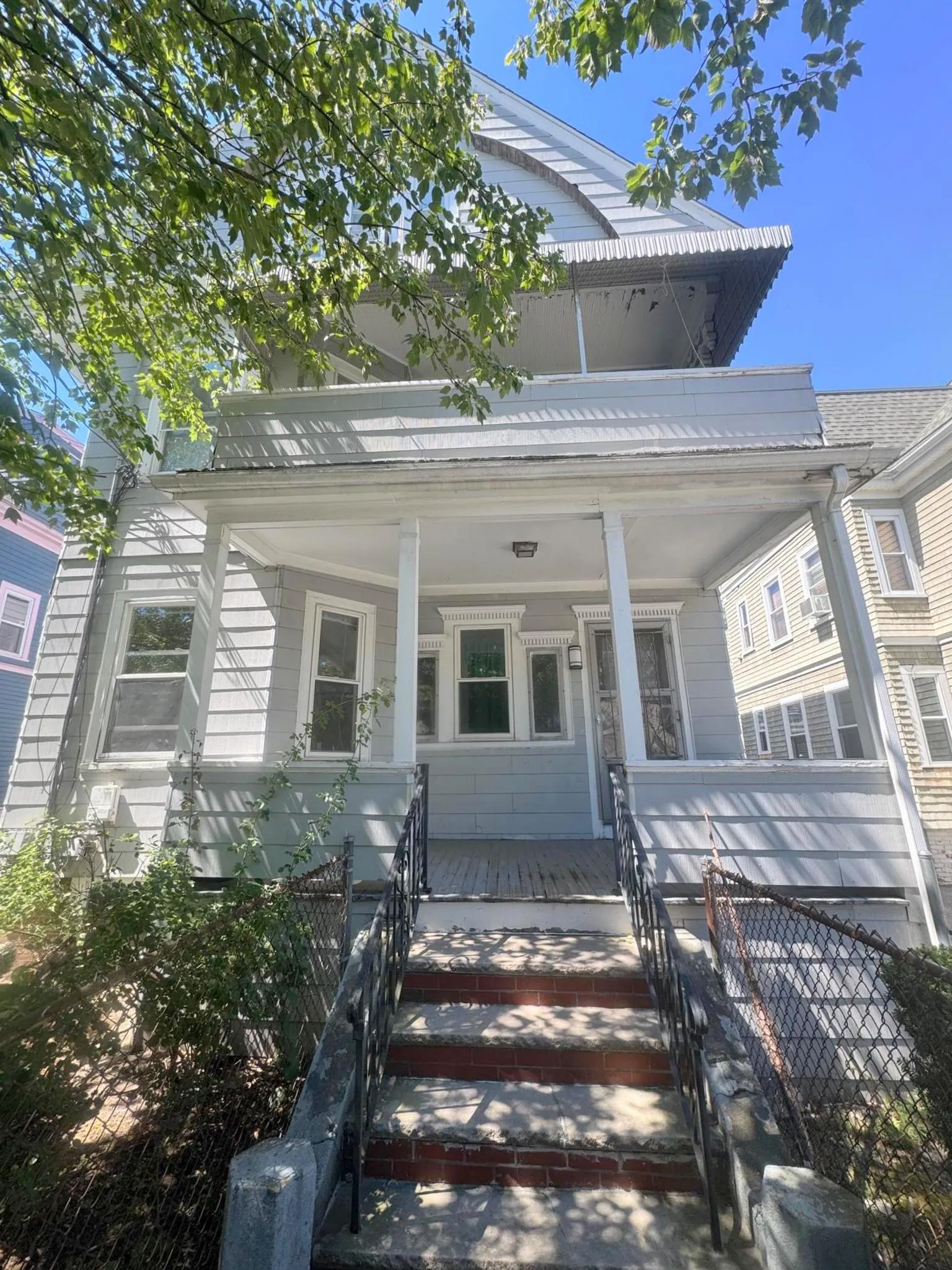 70 Josephine Ave, Powder House Square