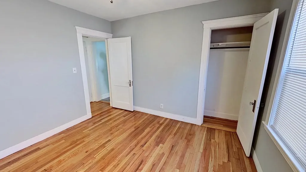 75 Forest Hills St, Jamaica Plain