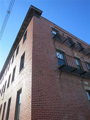 31 Ivaloo St, Ward Two