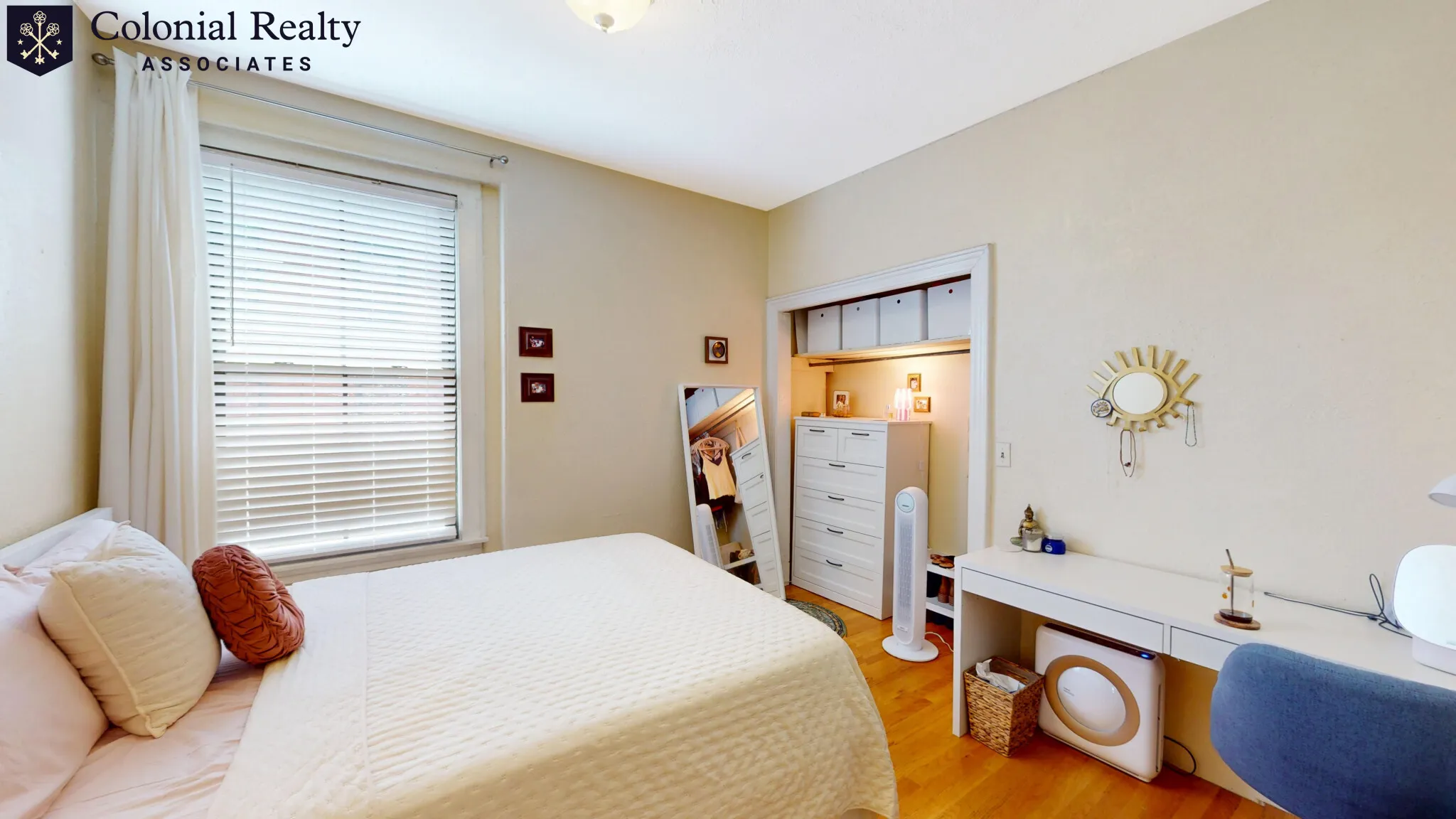 86 Hammond St, Roxbury