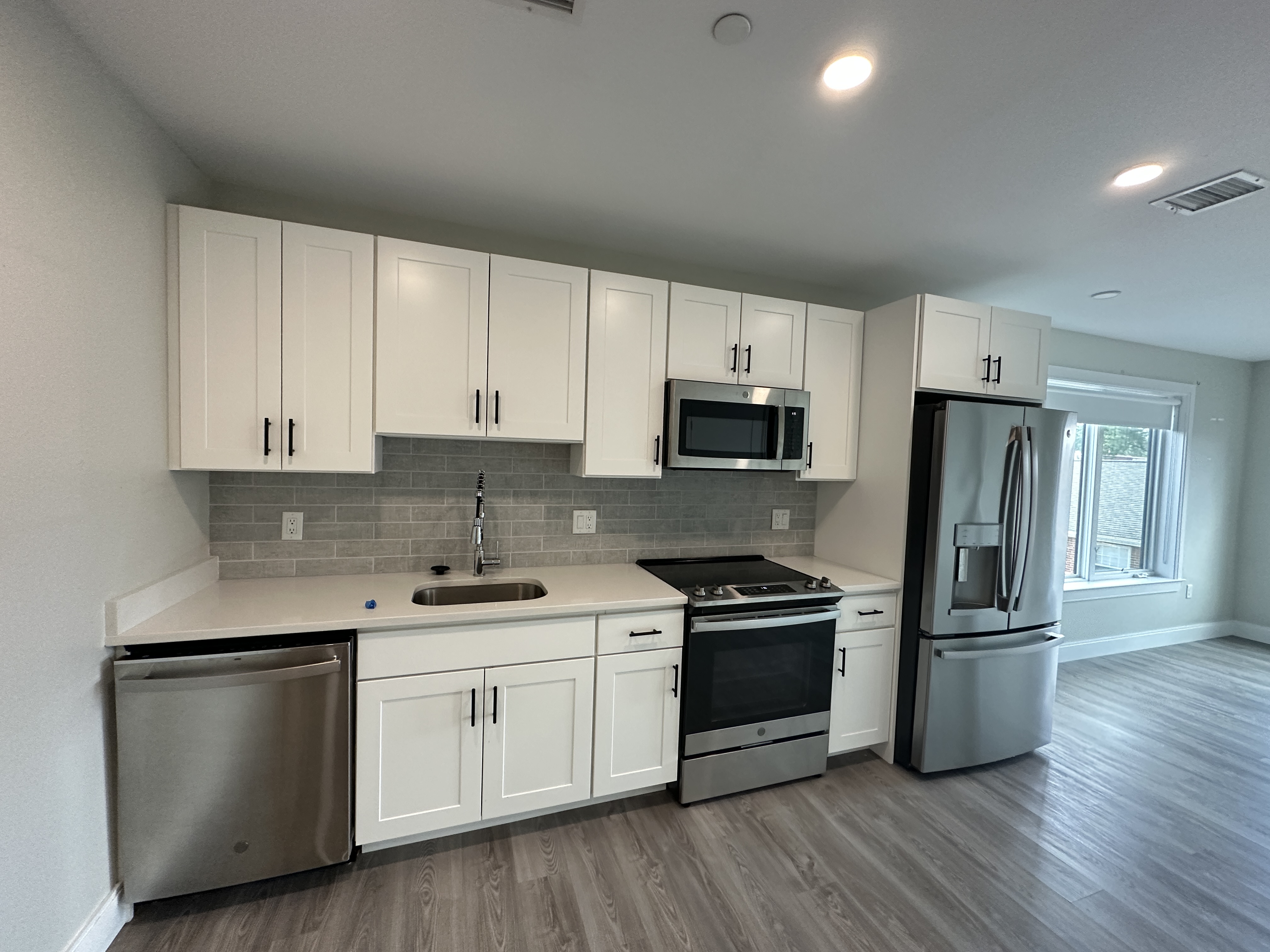 200 Old Colony Ave, South Boston