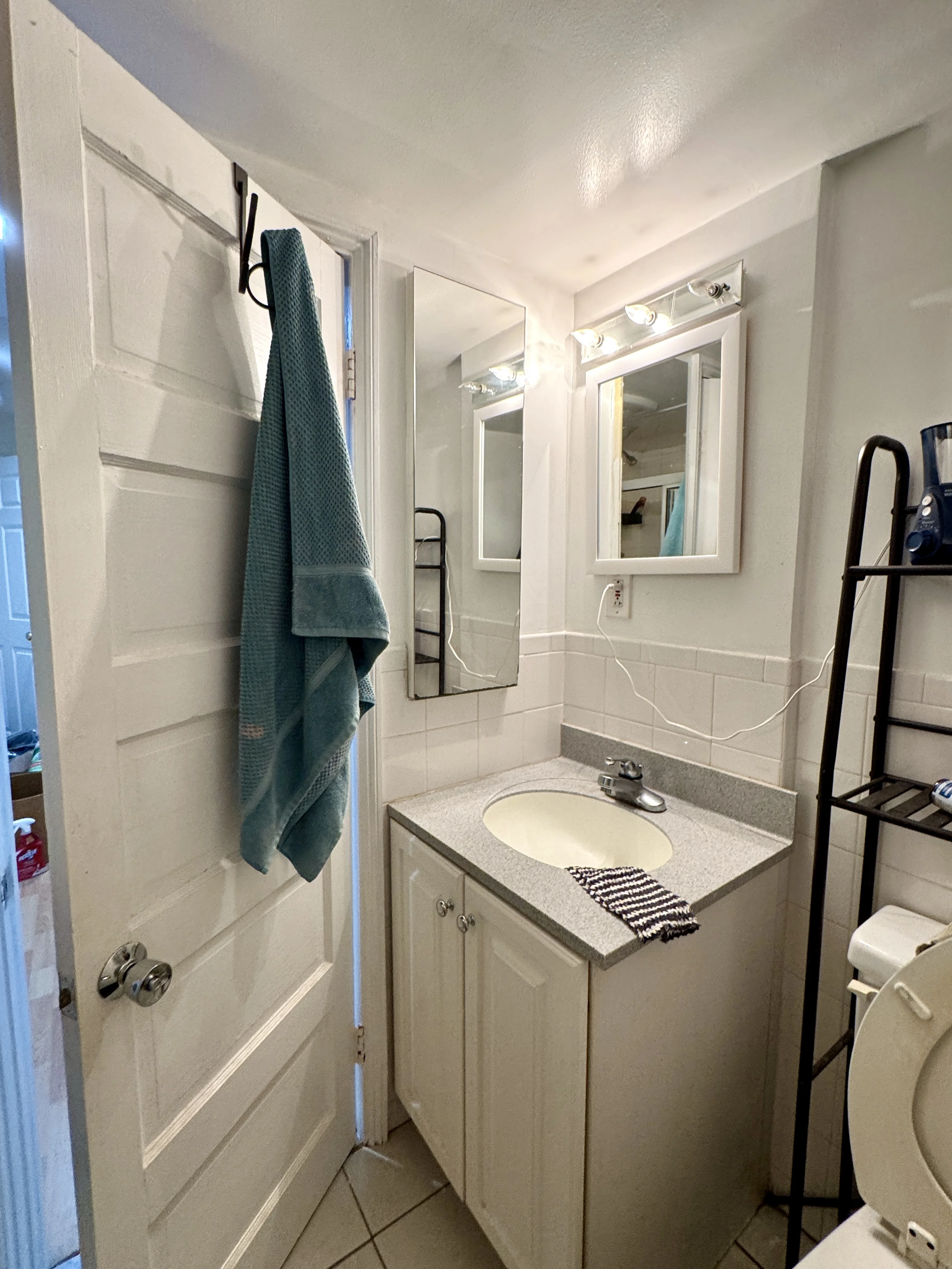 12 Dean Rd, Brookline