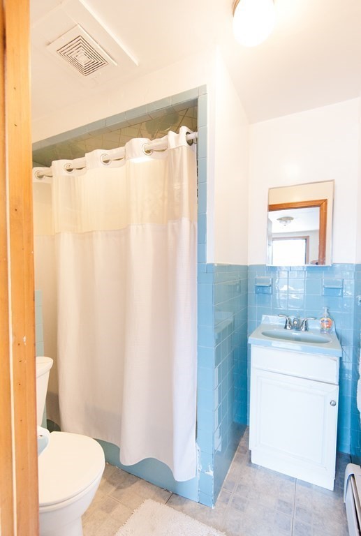 837.5 E 2nd St, South Boston