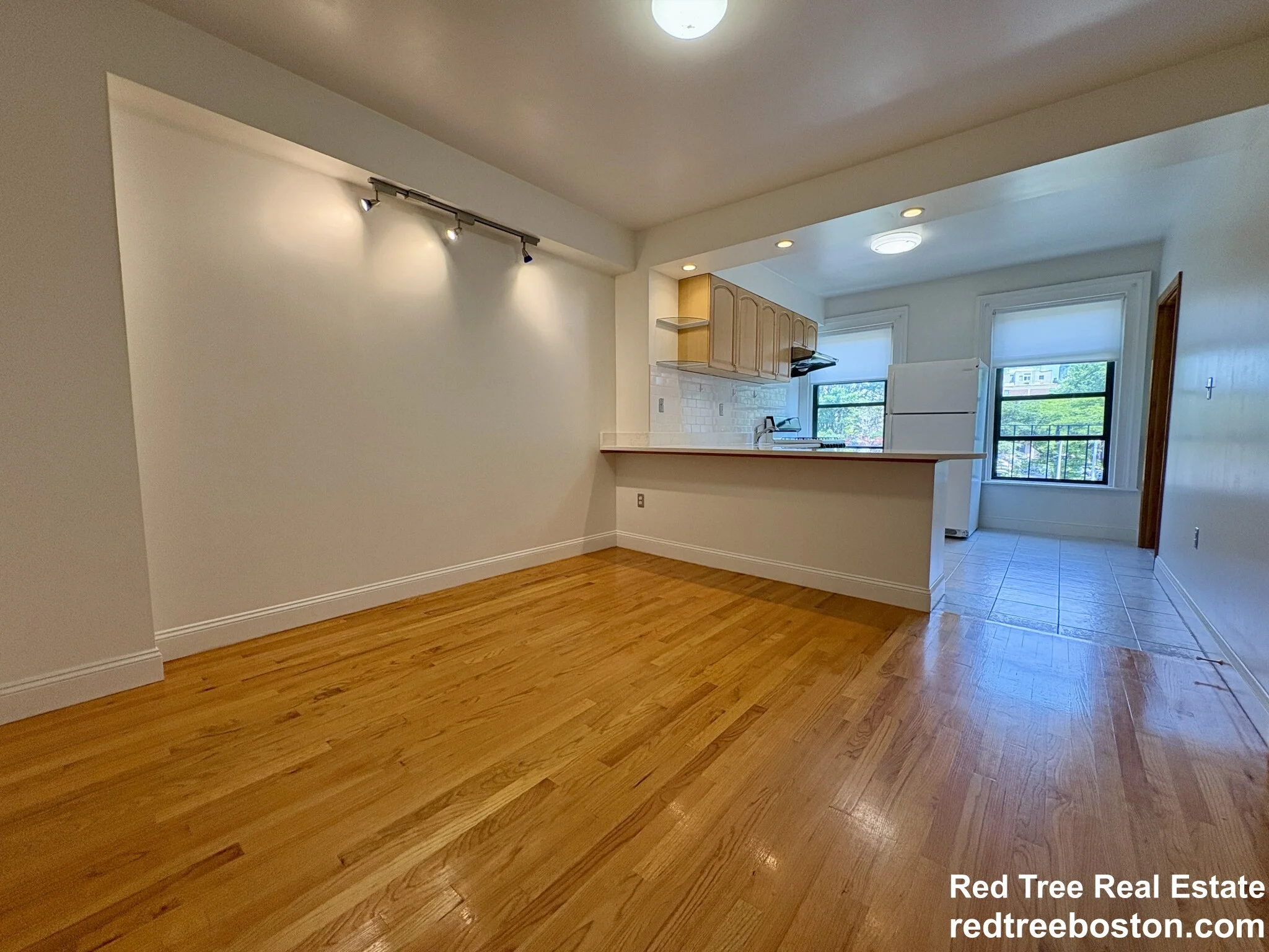 49 Dwight St, South End