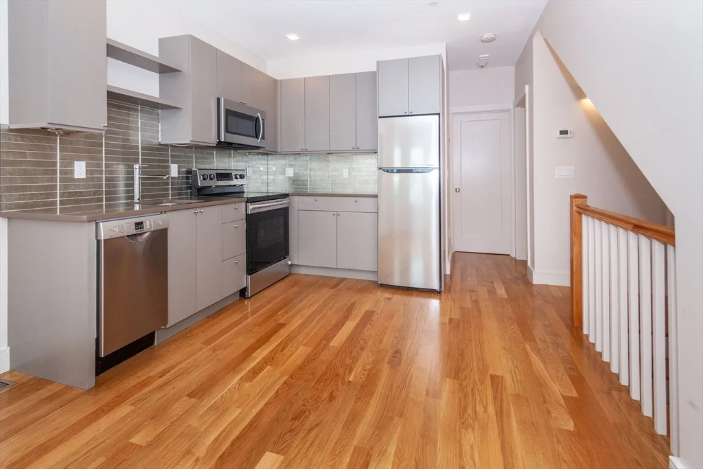 10 Dover, North Cambridge