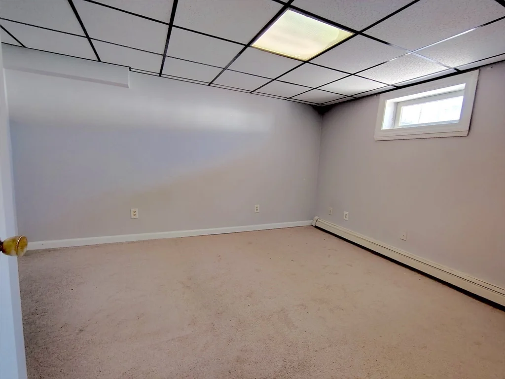 74 Thurlow Ave, Revere
