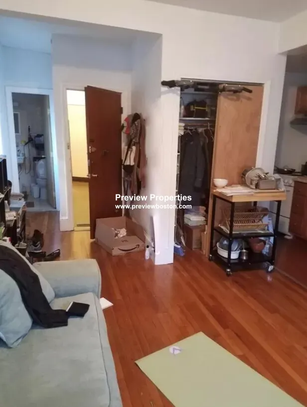 1315 Commonwealth Ave, Allston