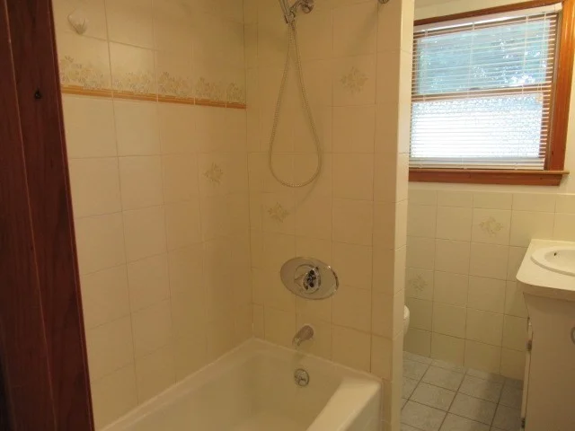 43 Pleasant St, Gloucester