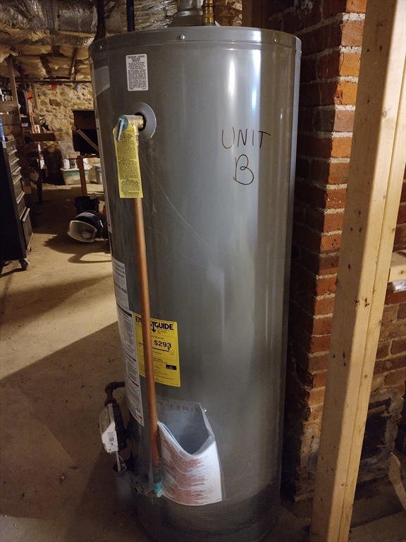 20 Fay Ct, Marlborough