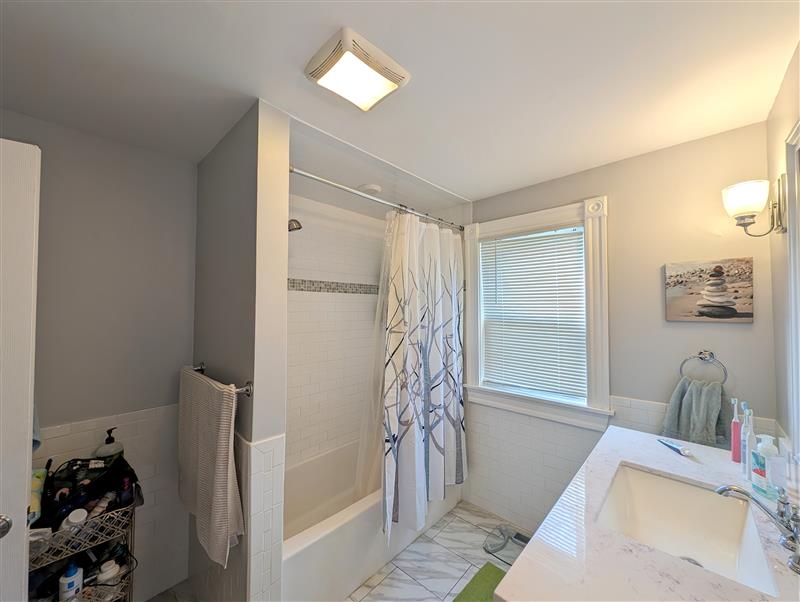 80 Pearson Rd, Tufts