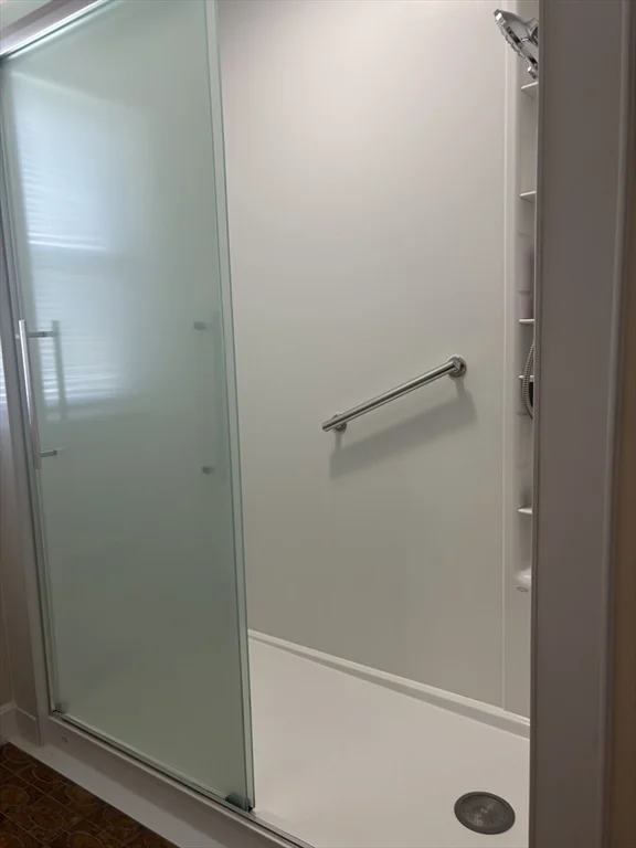 27 Broadway, Nonantum