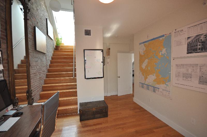 658 Massachusetts Ave, South End