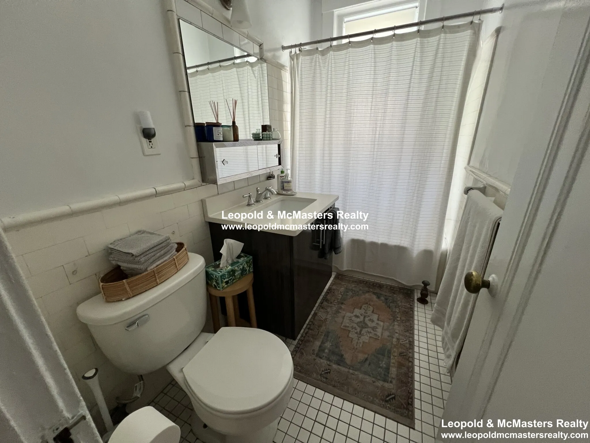 81 Winchester St, North Brookline