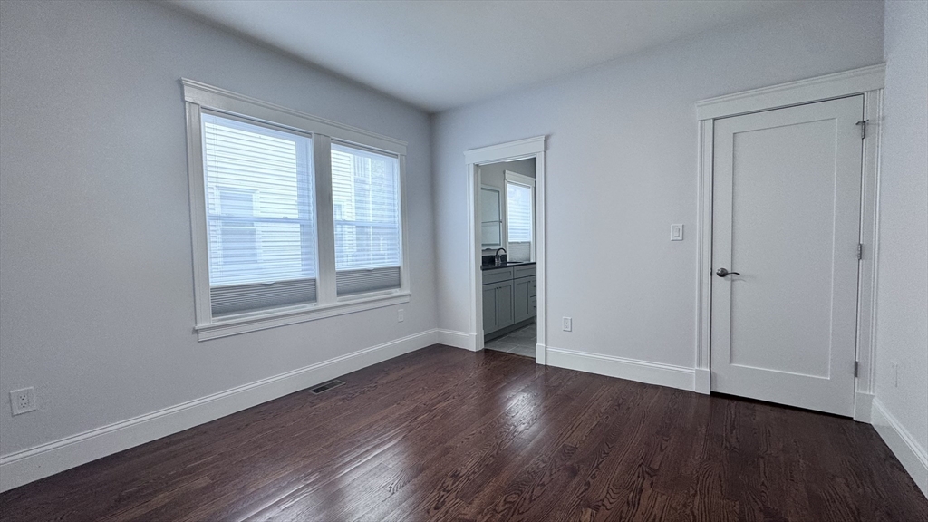 27-29 Aberdeen Rd, Somerville