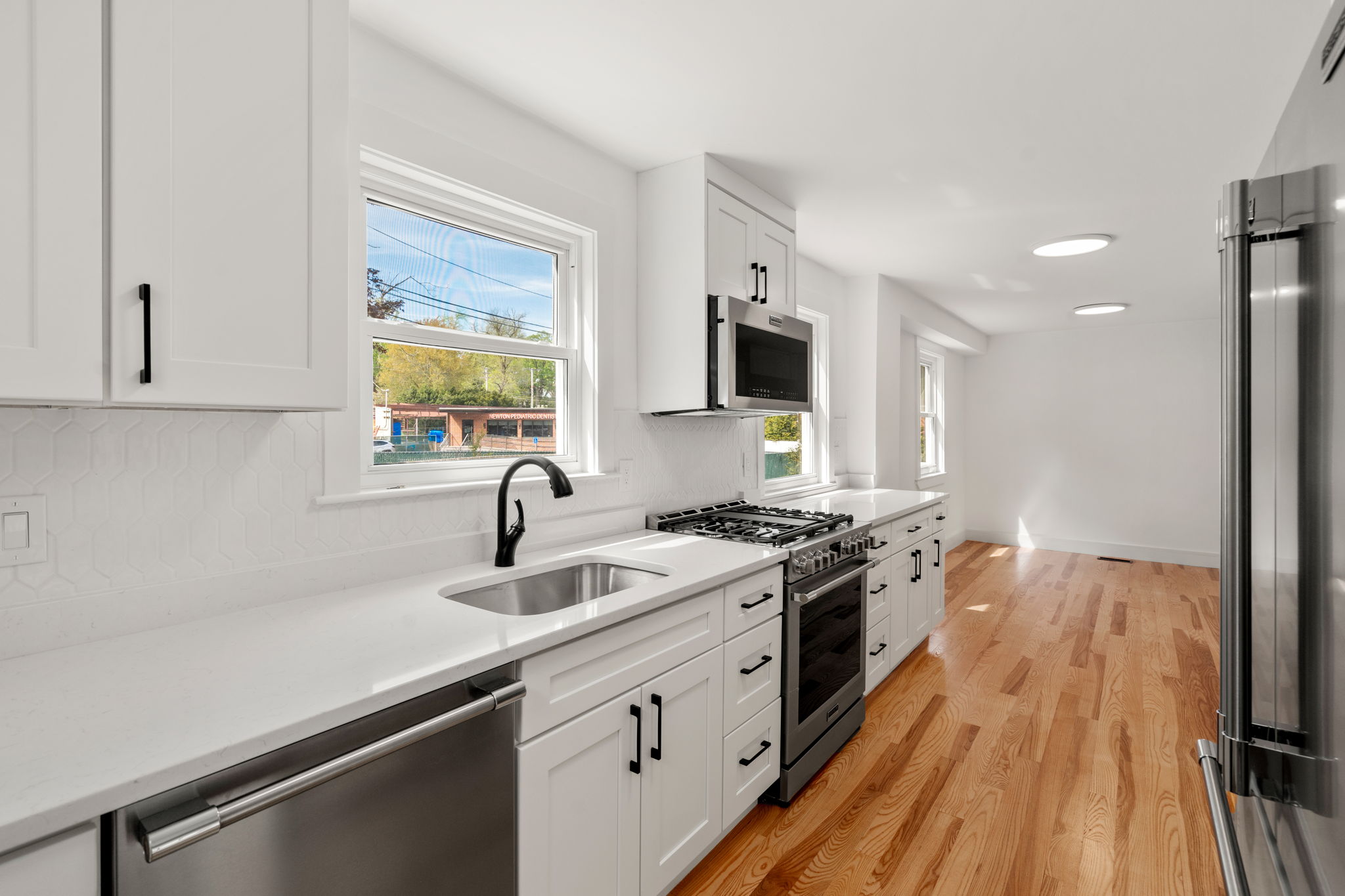 29 Beaconwood Rd, Newton Highlands