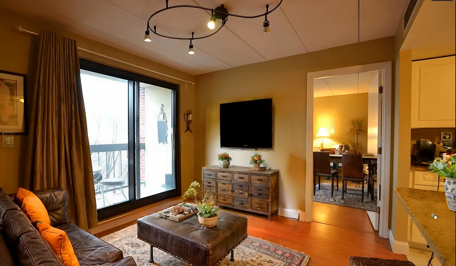 85 Brainerd Rd, Brighton