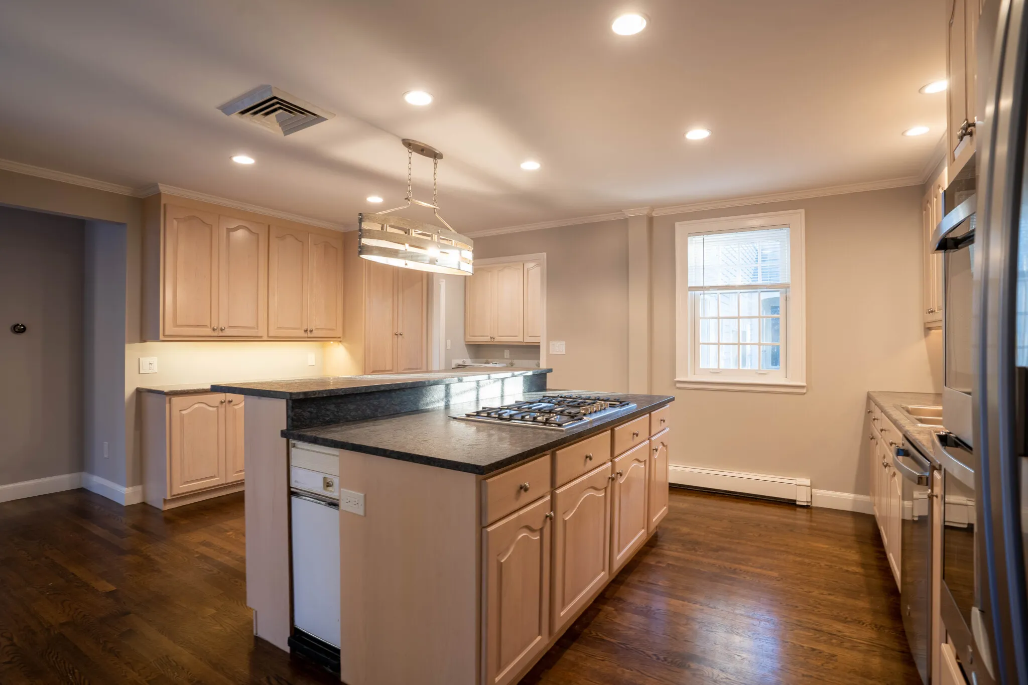 40 Puddingstone Ln, Oak Hill