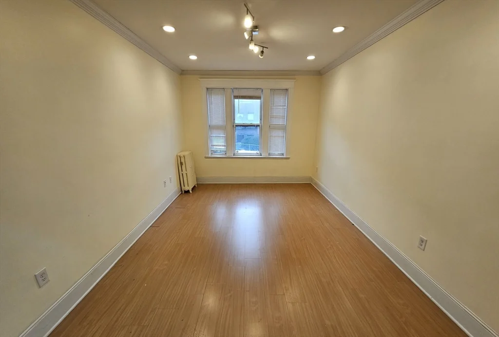 47 Park Vale Ave, Allston