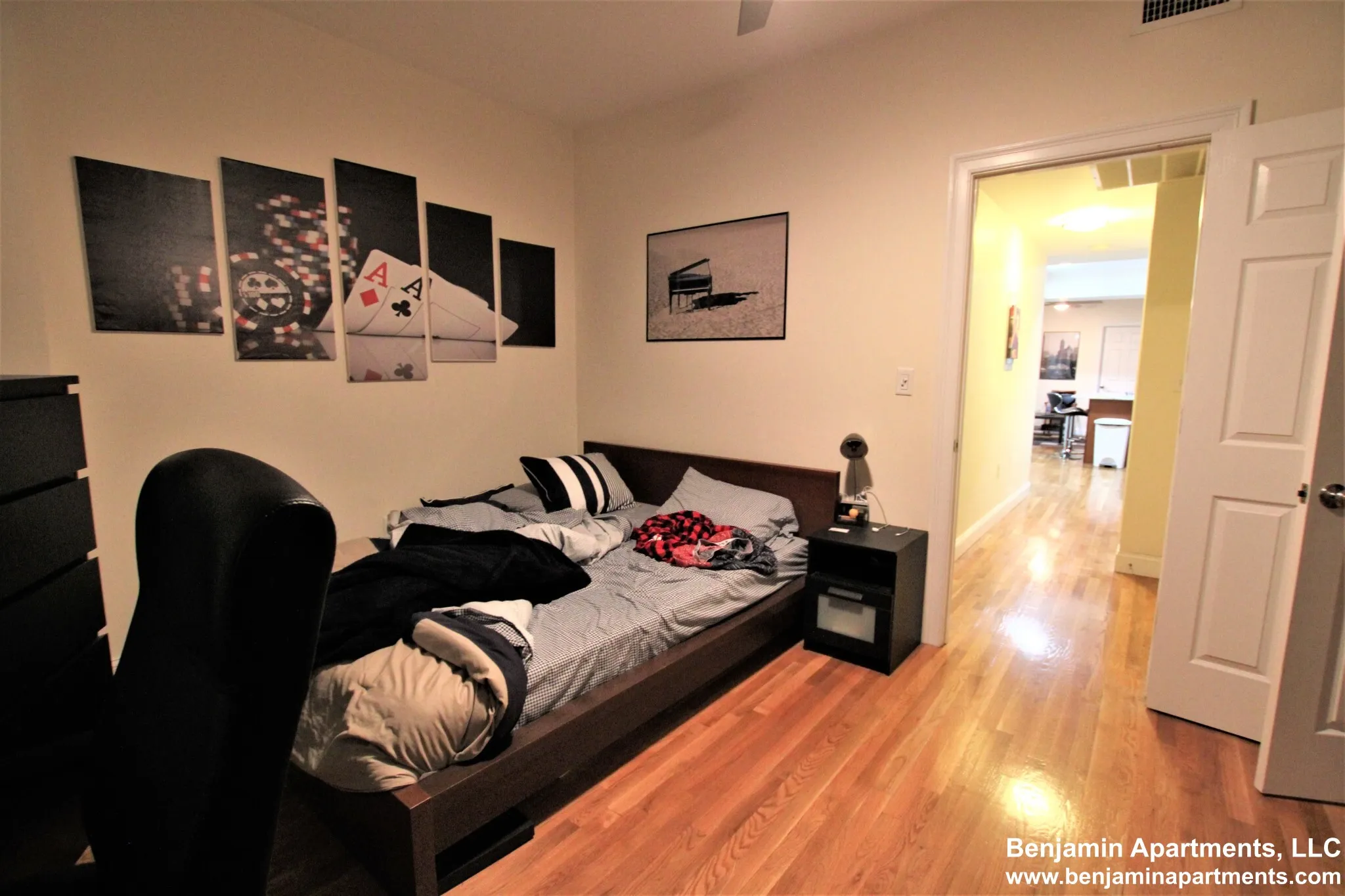 1029 Tremont St, Roxbury