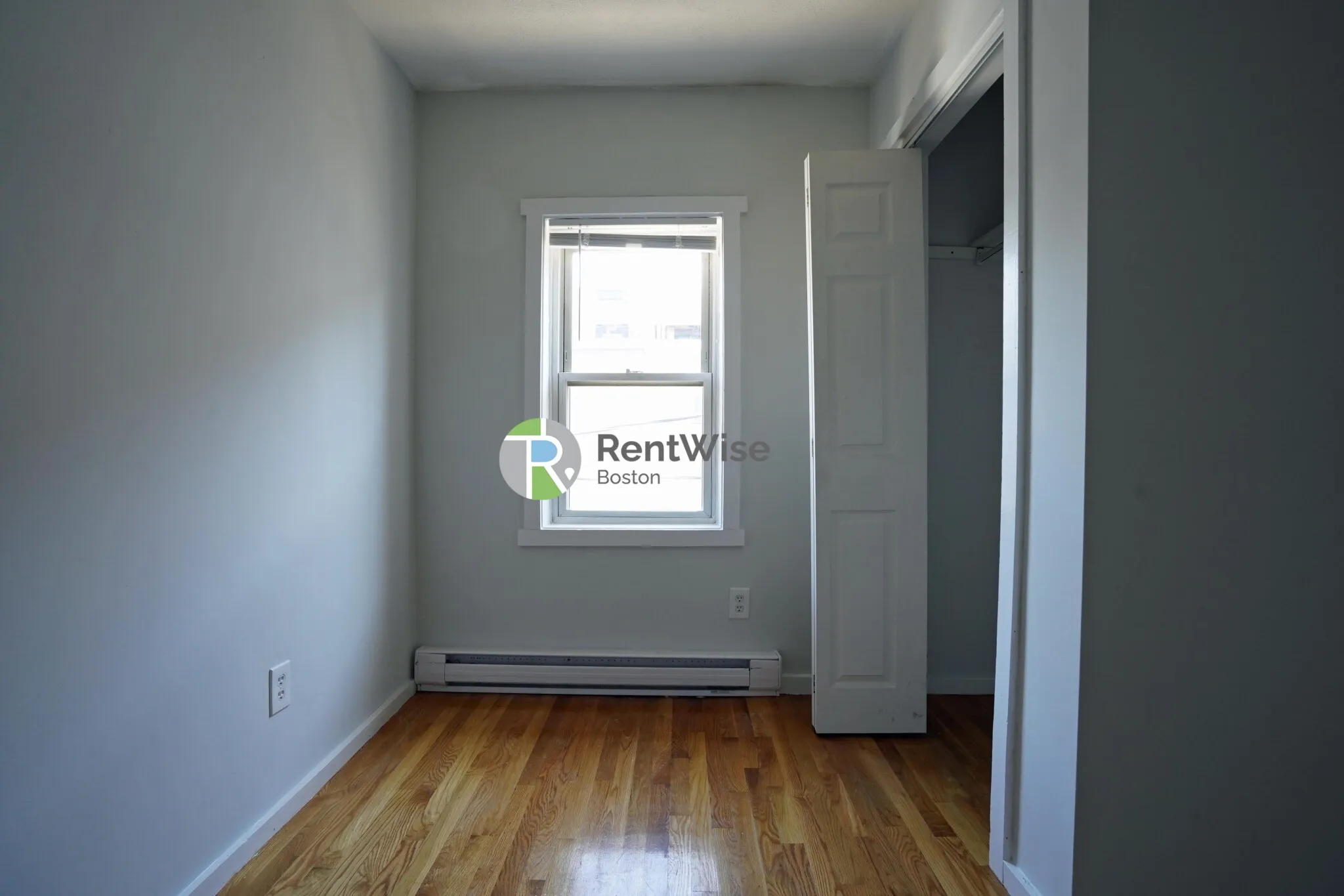 3 Schrepel Pl, South Boston