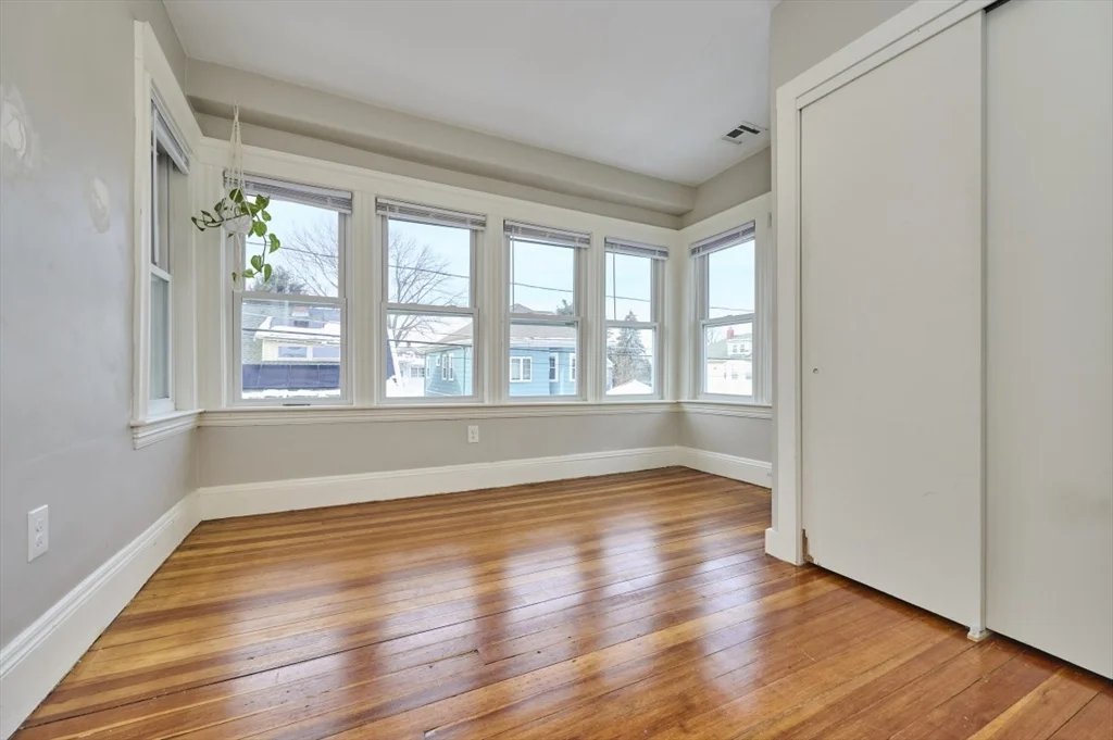 22 Burget Ave, Tufts University