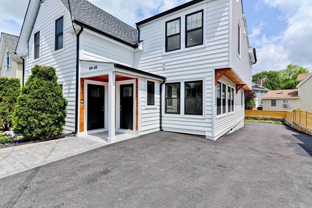 64 Crescent St, Swampscott