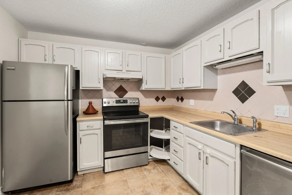 286 Fenno St, Revere