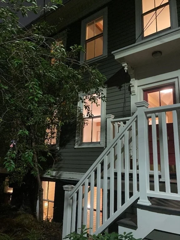 105 Pleasant, Cambridgeport