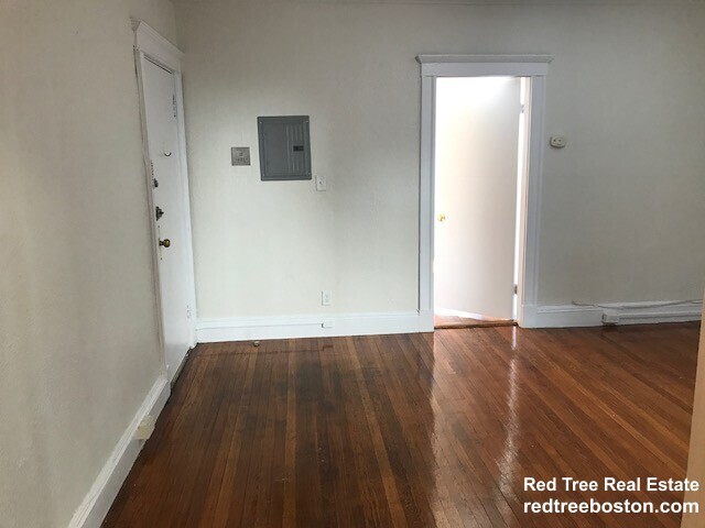 1171 Boylston St, Fenway