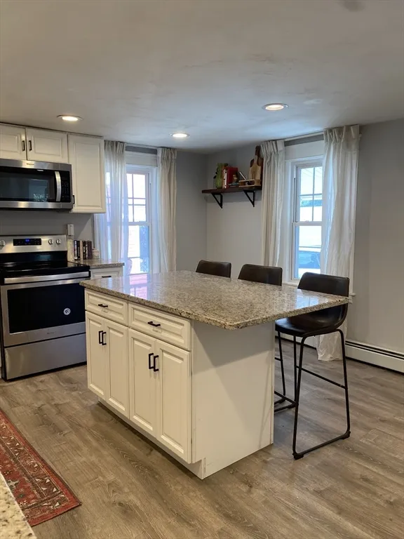 656 Grove St, Worcester