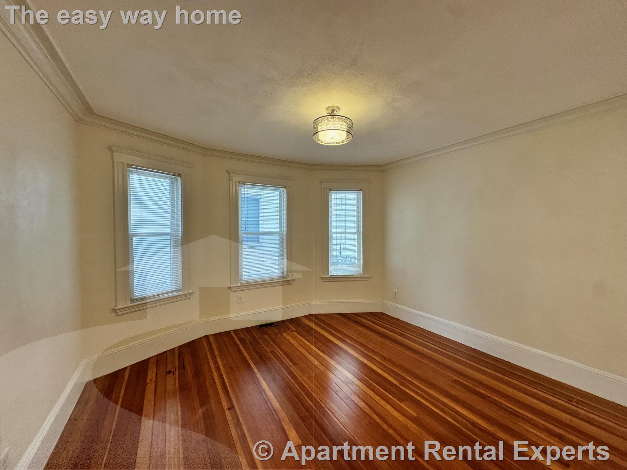 65 Conwell Ave, Teele Square