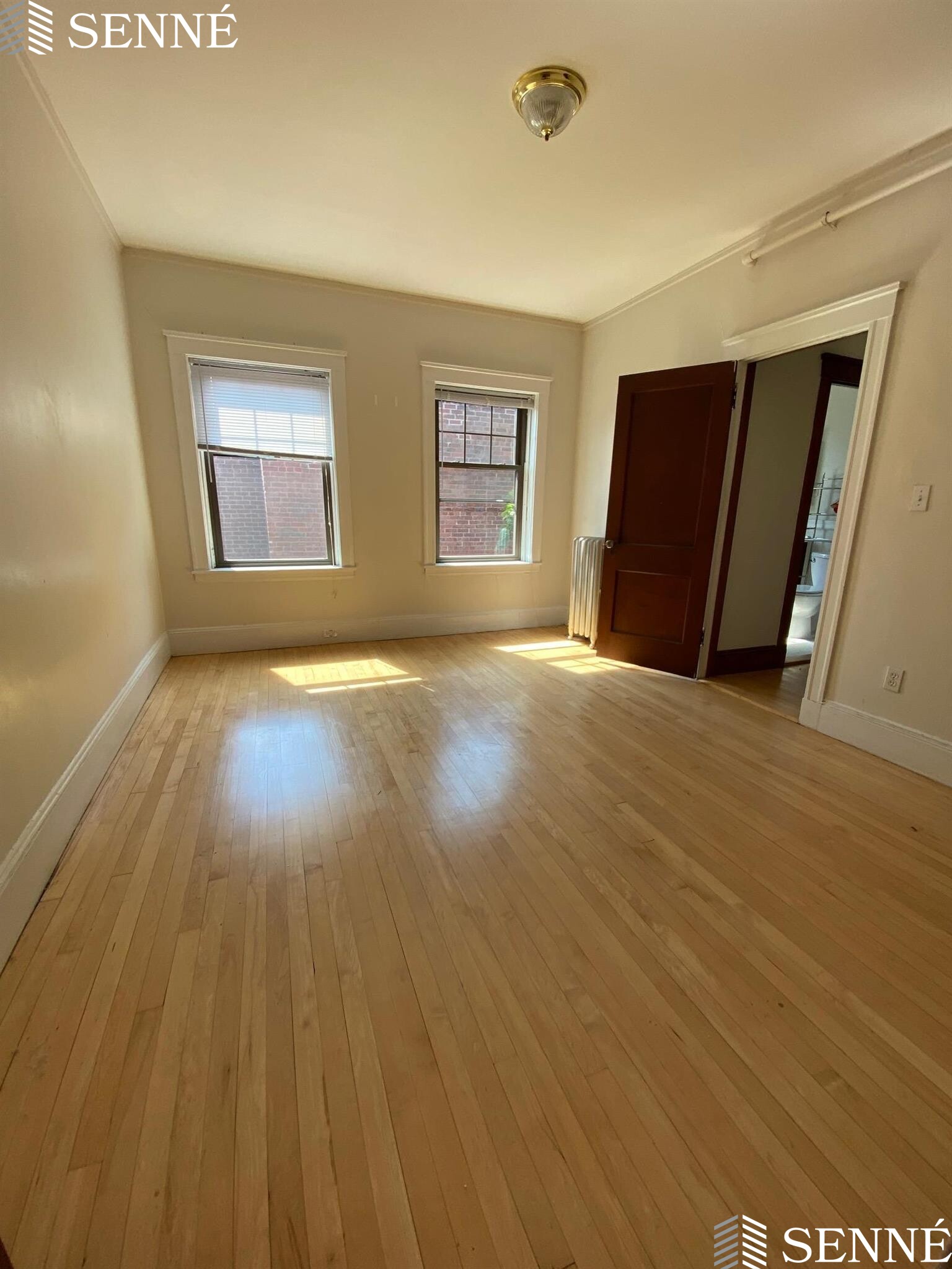 5 Linnaean St, Neighborhood Nine