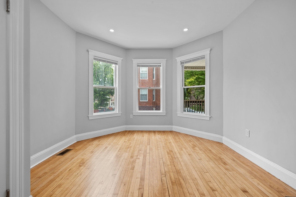 29 Magnolia St, Dorchester