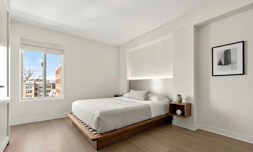 280 Harvard St, Harvard Square