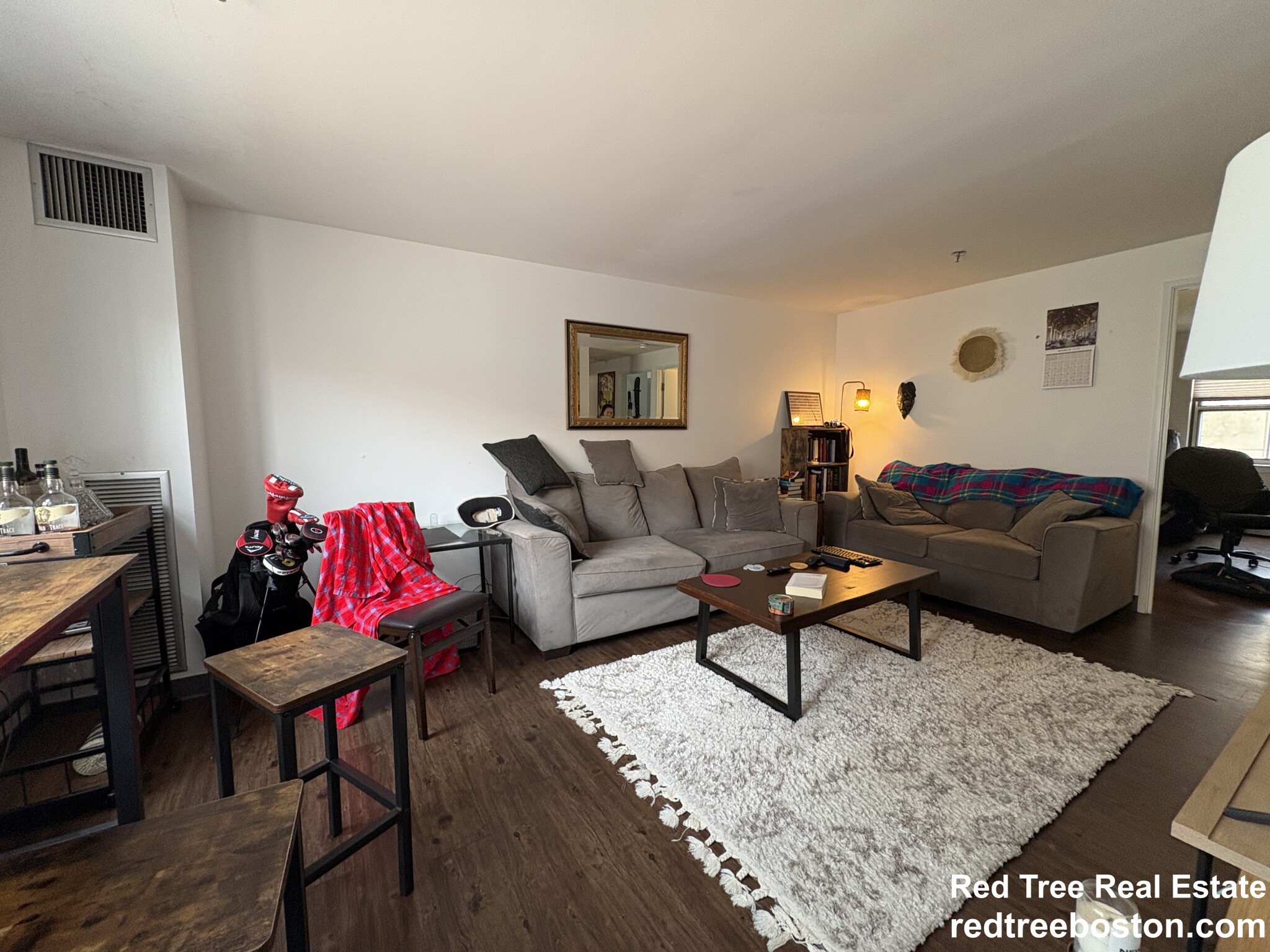 888 Washington St, Chinatown