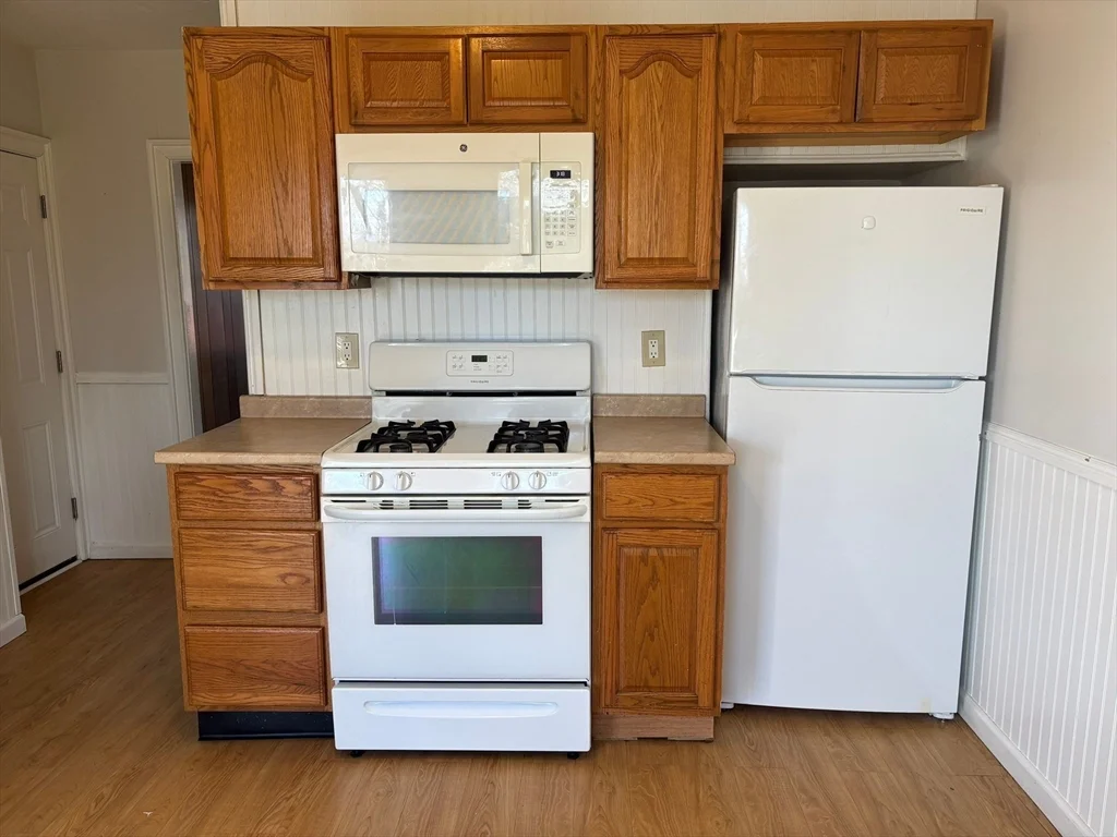 292 Providence Rd, Grafton