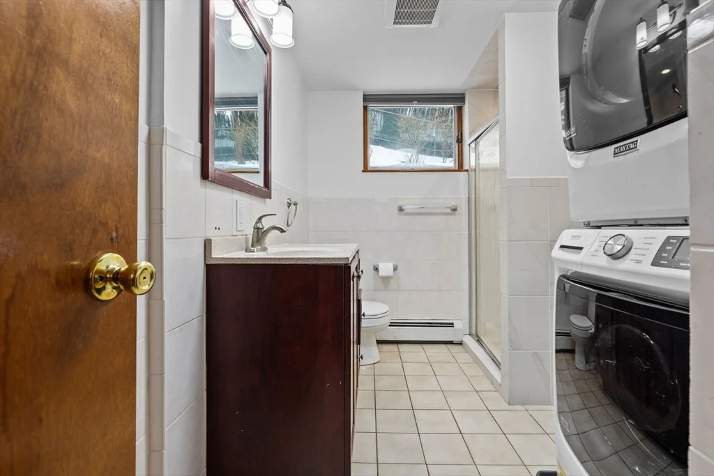 330 Cambridge St, Winchester