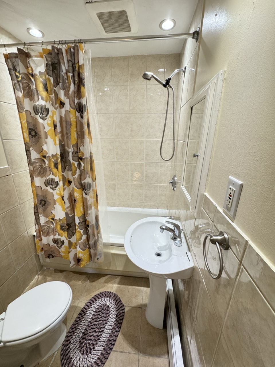 1547 Liberty St, Braintree