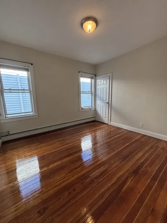 47 Middle St, South Boston