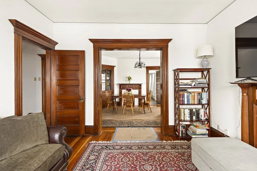 55 Main St, Winter Hill