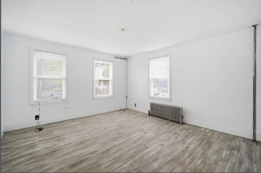 53 Fremont St, Springfield