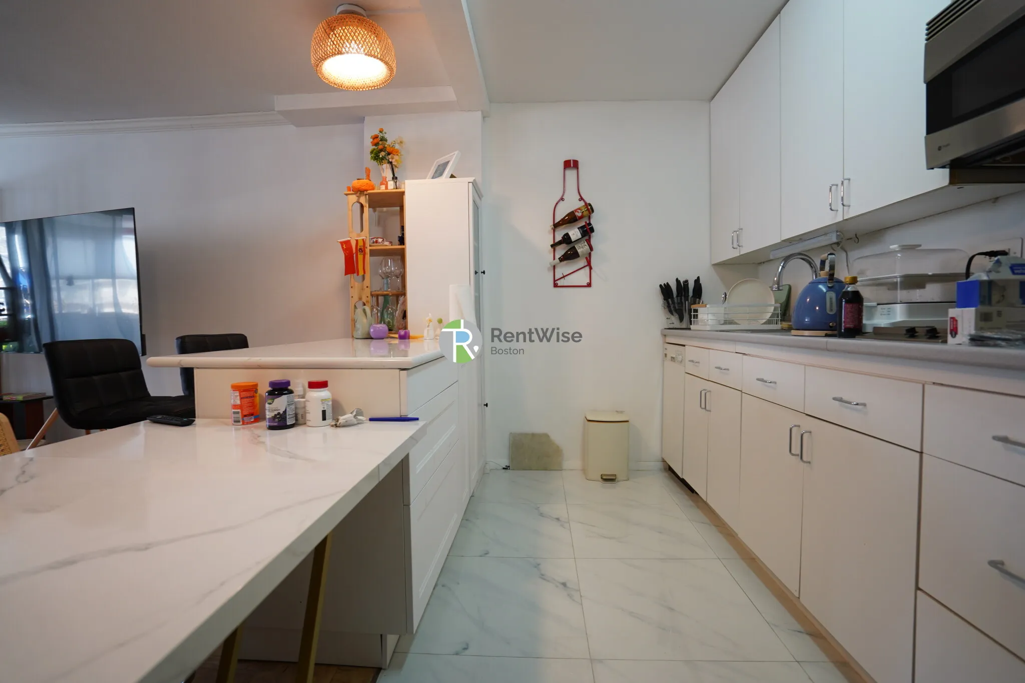 6 Whittier Pl, West End