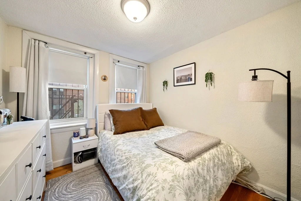 10 Henchman St, North End