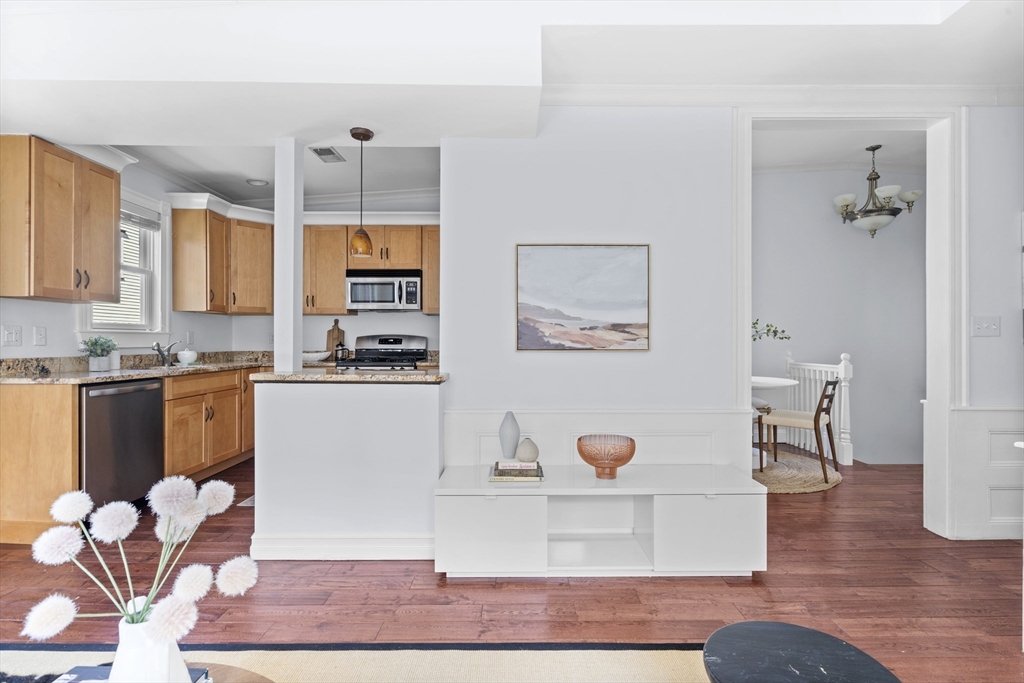 5 Newhill Pl, South Boston