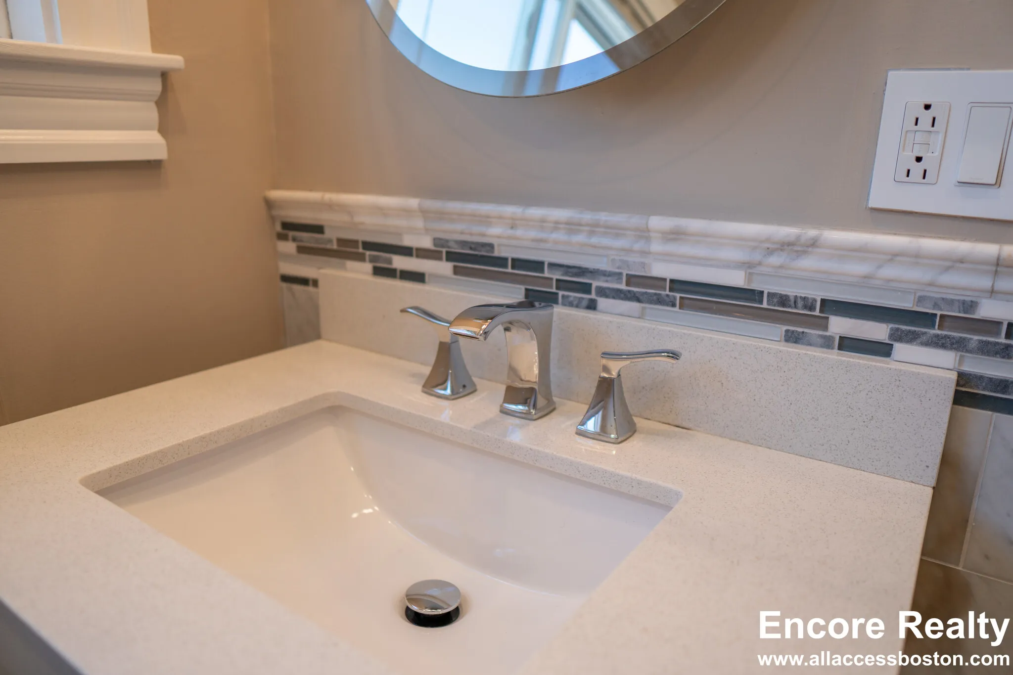 1 Parker Hill Ter, Mission Hill